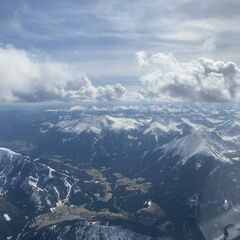 Flugwegposition um 14:17:17: Aufgenommen in der Nähe von Trieben, Österreich in 2985 Meter